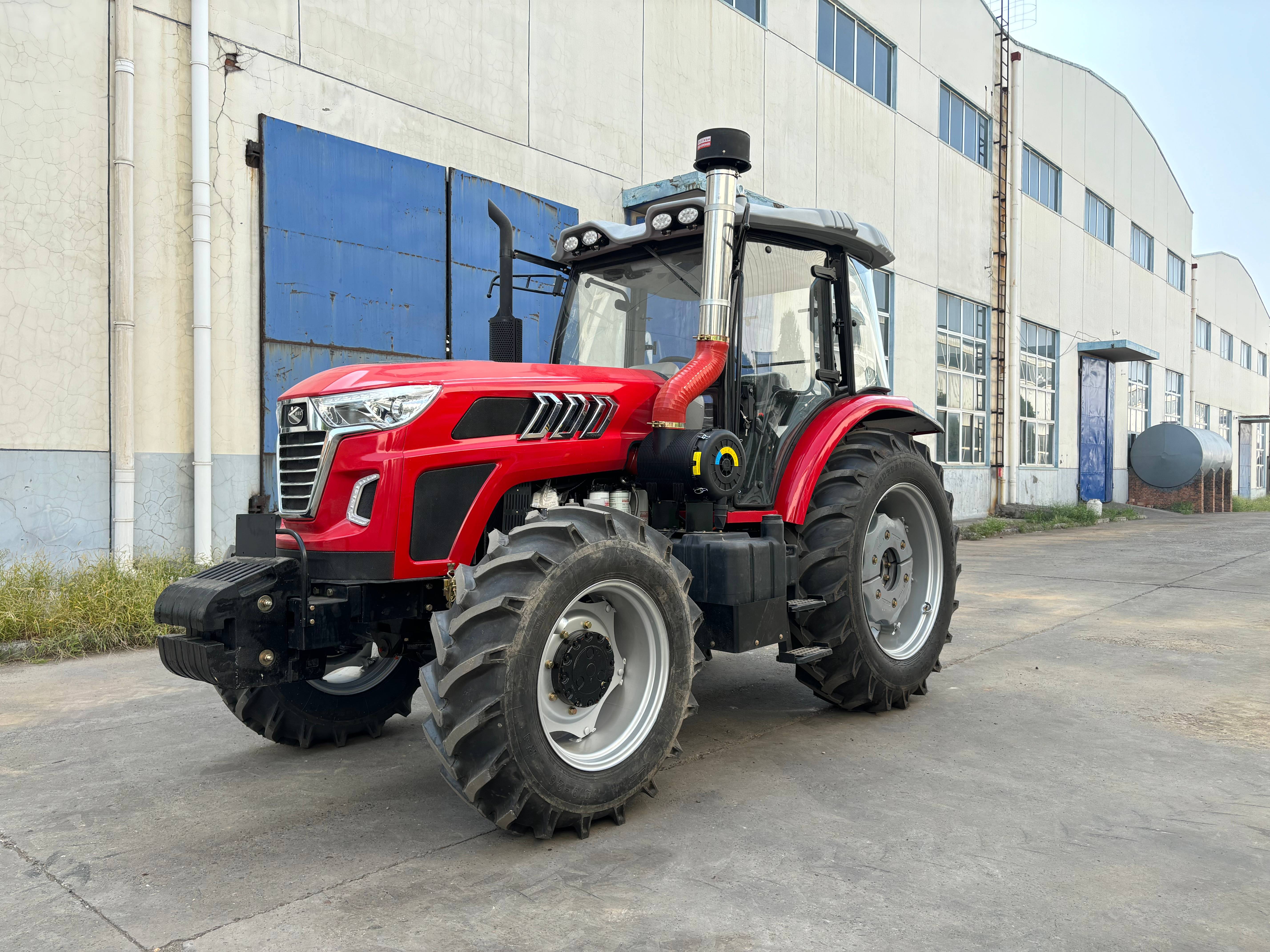 Heavy Duty Lutong Agricultural Tractor Multiple Gears Large Fuel Tank Farm Machinery Suitable For All Farm Working Condition