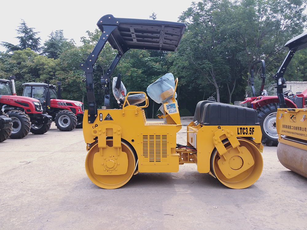 High Cost-effective 3.5T Small Compaction Roller LTC3.5F from Lutong Machinery