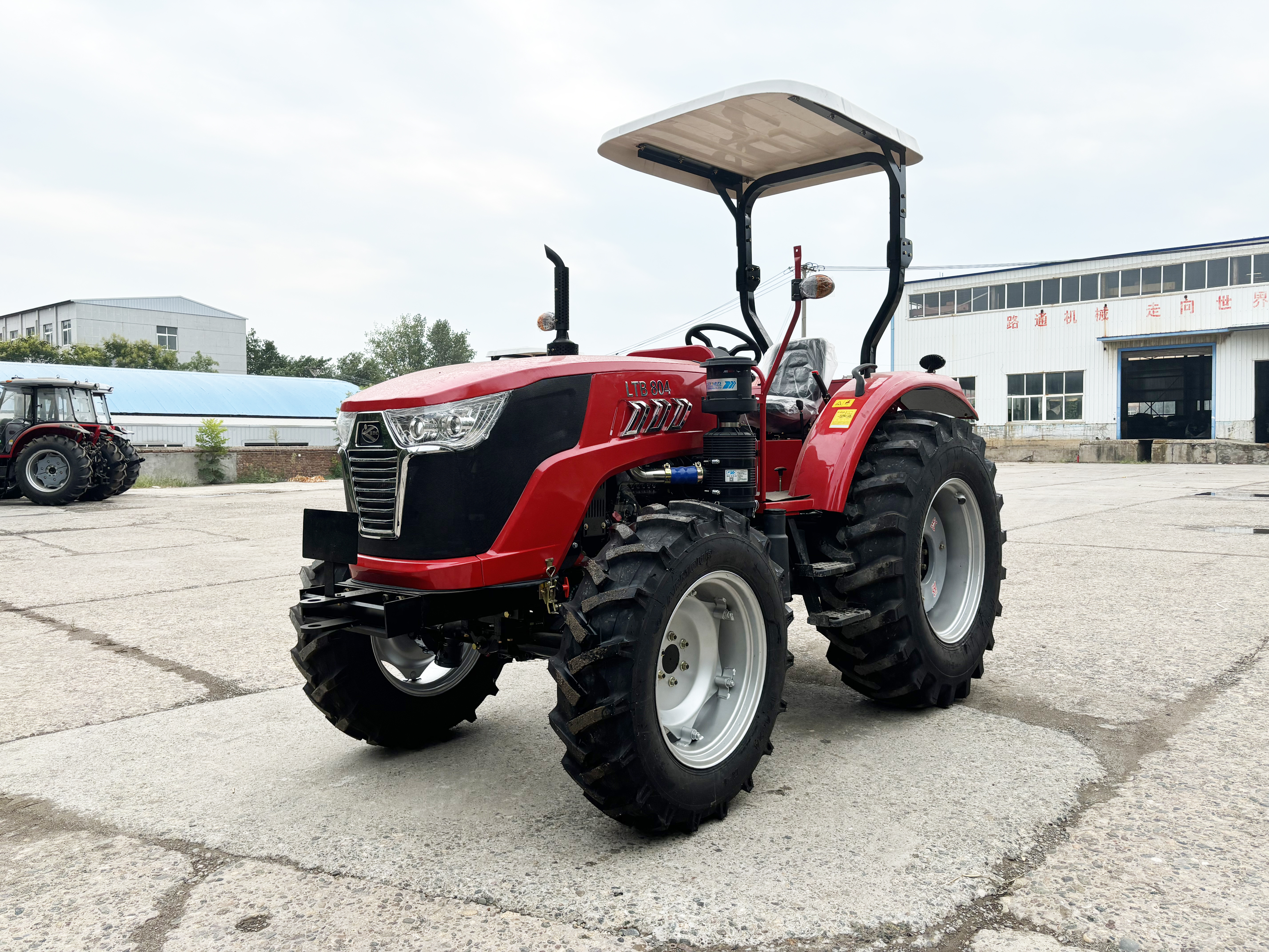 Machine Recommendation | Lutong 90HP Tractor, an Indefatigable Helper for Farm Work!