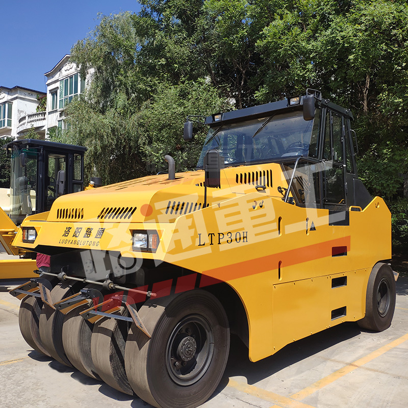 LTP30H 30-Ton Pneumatic Tire Roller   – Perfect Finishing Solution for Asphalt & Highway Pavement